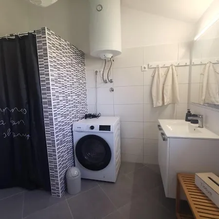 Apartment Serendipity *