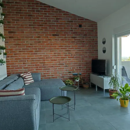 Apartment Serendipity *